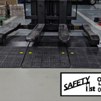 하남 테크노밸리 U1 센터 스태커용 방화 문턱 경사로 설치