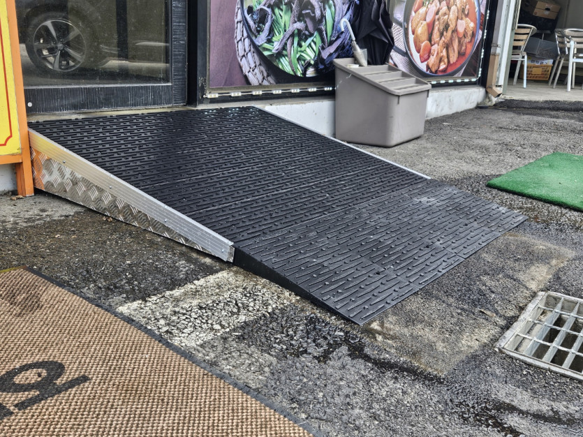 남양주 다산 장애인자립생활센터 점포 경사로 설치