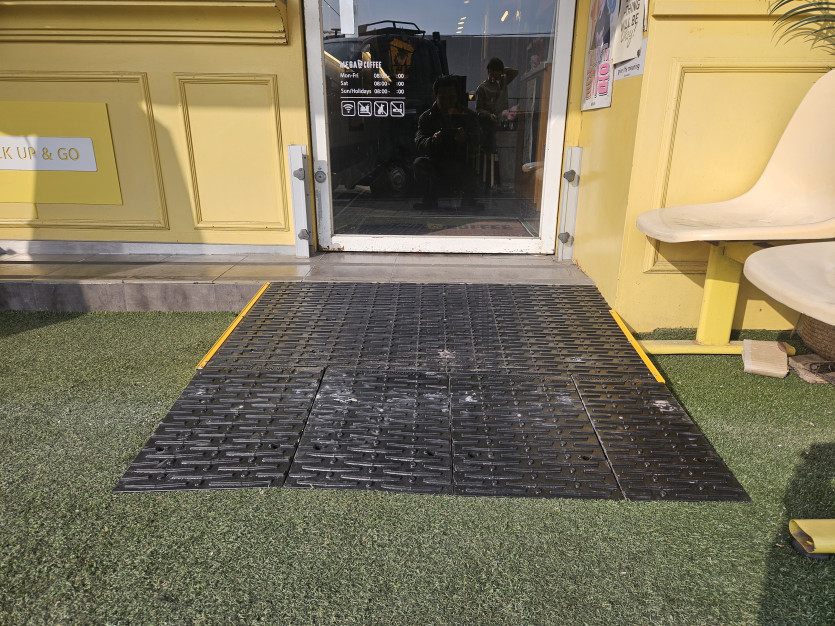 의왕 희망나래복지관 : 점포 진입판 시공